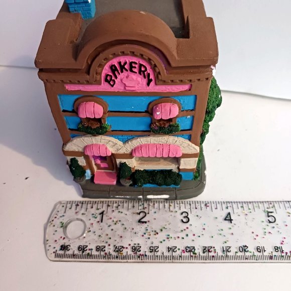 Creative Crafts California Creations Bakery VERY Hard To Find - Picture 2 of 13